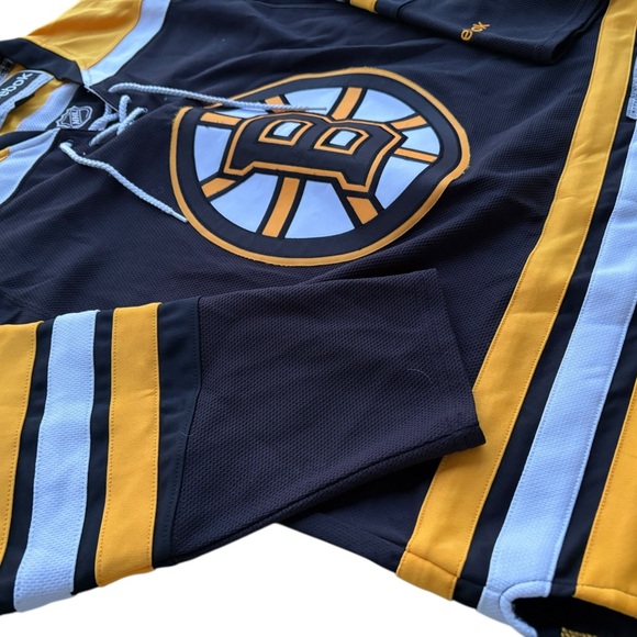 2014 Rebook Boston Bruins Home Jersey Size Medium - Picture 2 of 14